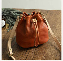 Load image into Gallery viewer, Drawstring Retro Vegetable Tanned Leather Bucket Bags Woman Genuine Leather Bag
