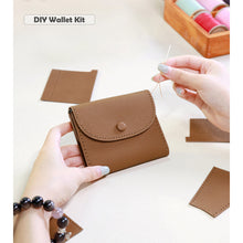 Load image into Gallery viewer, HANDSEWGIFT Top Grain Leather Compact Coin Purse DIY Kits