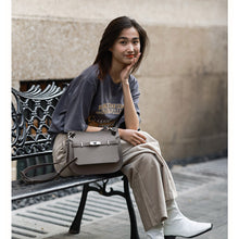 Load image into Gallery viewer, HANDSEWGIFT Top Grain Leather Jypsiere Crossbody Bag DIY Kit