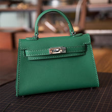 Load image into Gallery viewer, HANDSEWGIFT Top Grain Leather Inspired Sellier Kylie Bag DIY Kit
