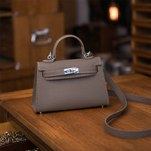 Load image into Gallery viewer, HANDSEWGIFT Top Grain Leather Inspired Sellier Kylie Bag DIY Kit