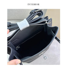 Load image into Gallery viewer, Women Leather Bucket Bag Interior - POPSEWING®