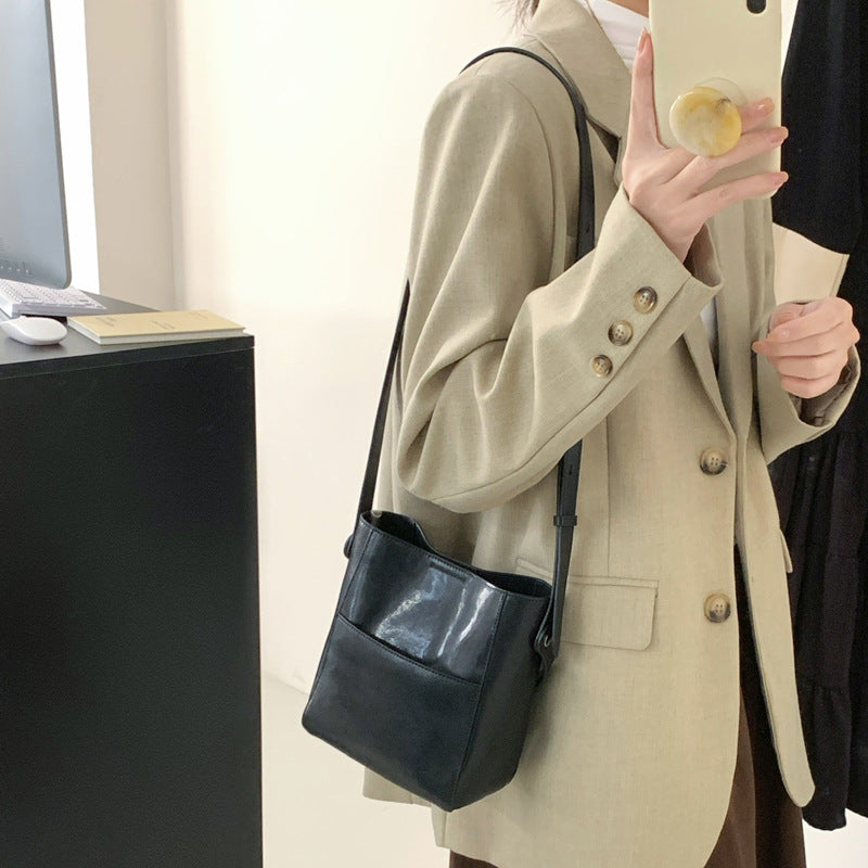 Vintage Vegetable Tanned Leather Bucket Bag - Minimalist Crossbody