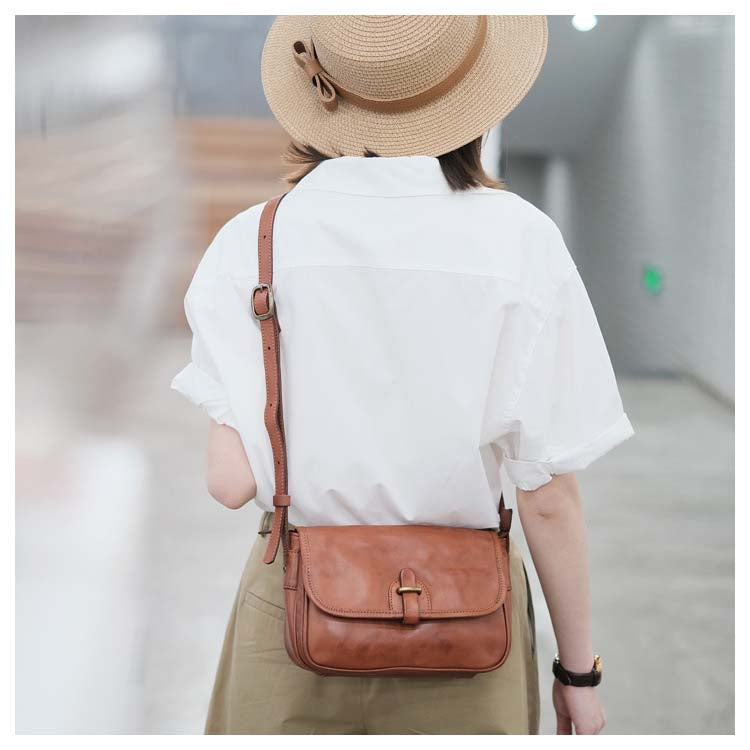 Vegetable Tanned Leather Messenger Bag Small Square Purse