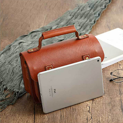 Vegetable Tanned Leather Unisex Messenger Bag