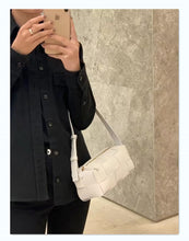 Load image into Gallery viewer, Leather Woven Bag Women Hobo Bag
