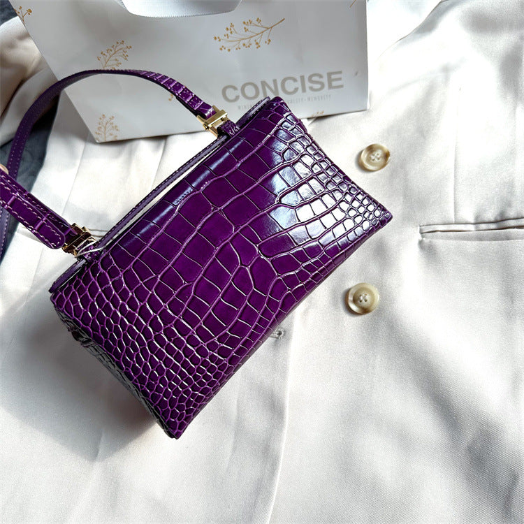 Crocodile Embossed Leather Inspired Extra Pocket Pouch LP19