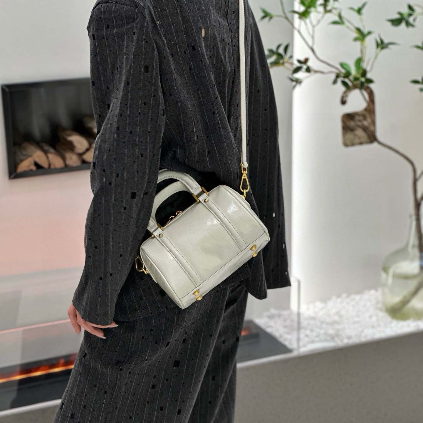 Retro Leather Boston Barrel Bag | Compact & Chic