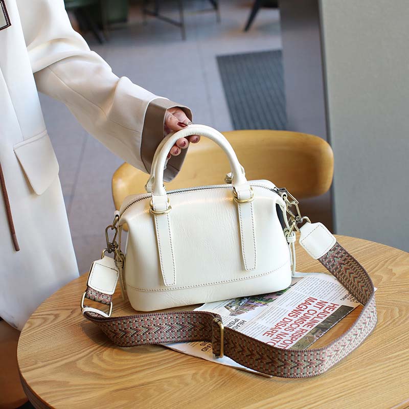 Vegetable-tanned Leather Boston Bag | Cowhide Crossbody Handbag