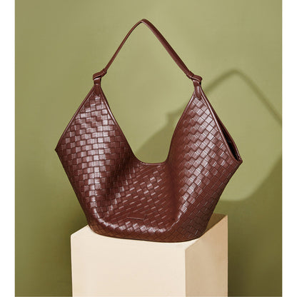 Large Capacity Woven Leather Underarm Bag for Daily Commute
