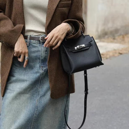 Minimalist Shoulder Bag Top Grain Leather Handbag in Silver Hardware
