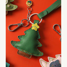 Load image into Gallery viewer, Small homemade Christmas gifts | Easy leather sewing projects
