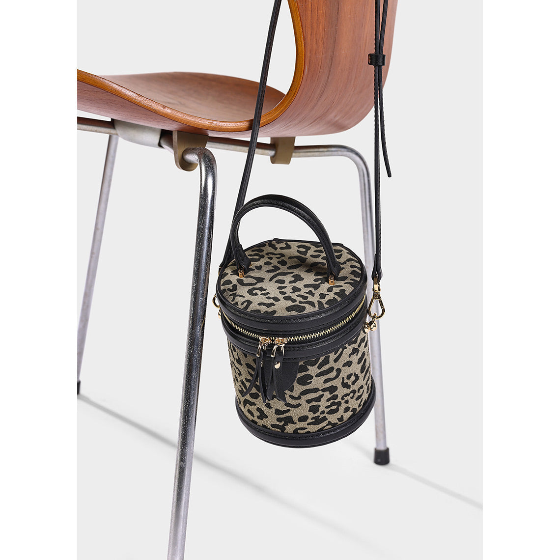 Leopard print leather bucket bag handbag for women