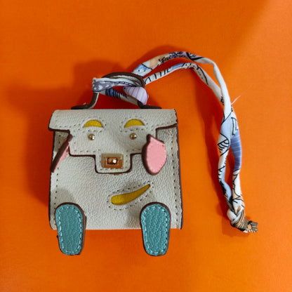 Micro Quelle Idole Bag Charm Vegan Leather Earphone Storage Bag for AirPods
