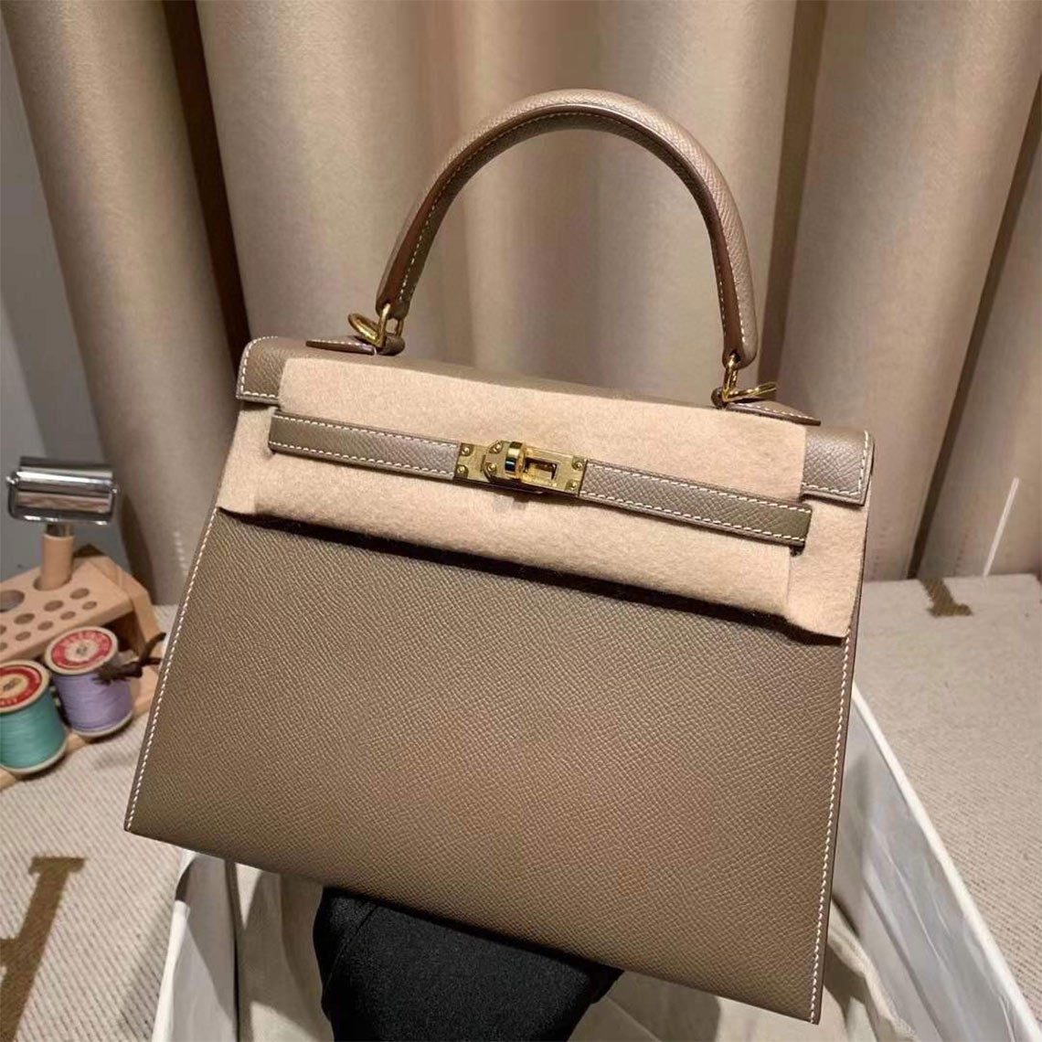 Kelly Taupe Gold Hardware Bag-03