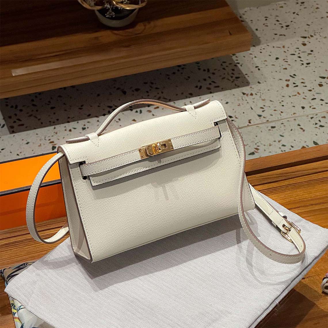 Greamy White Kelly Bag
