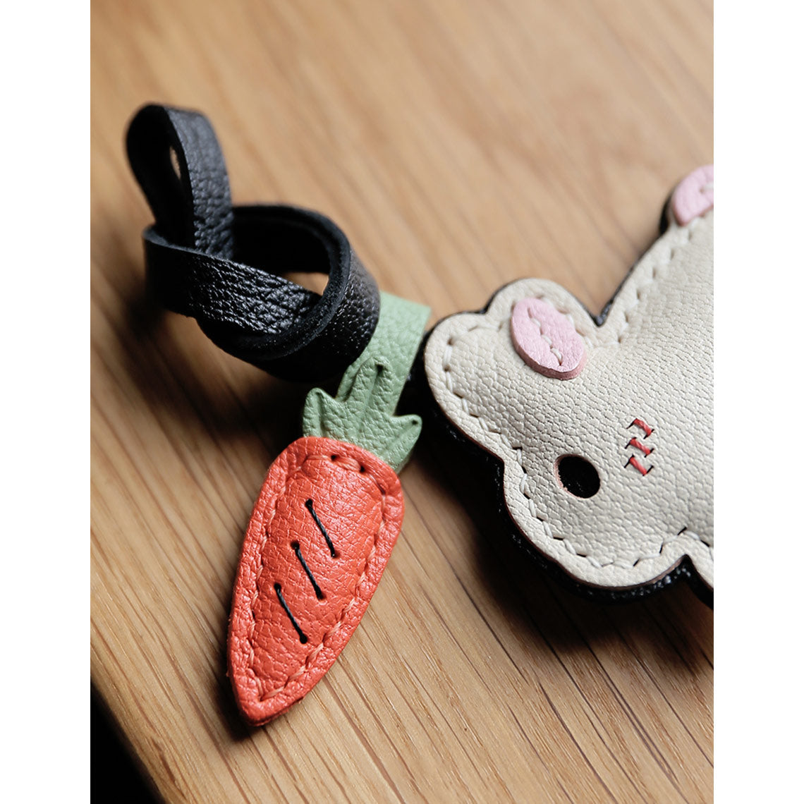 HANDSEWGIFT Leather New Bunny & Carrot Keychain DIY Kit