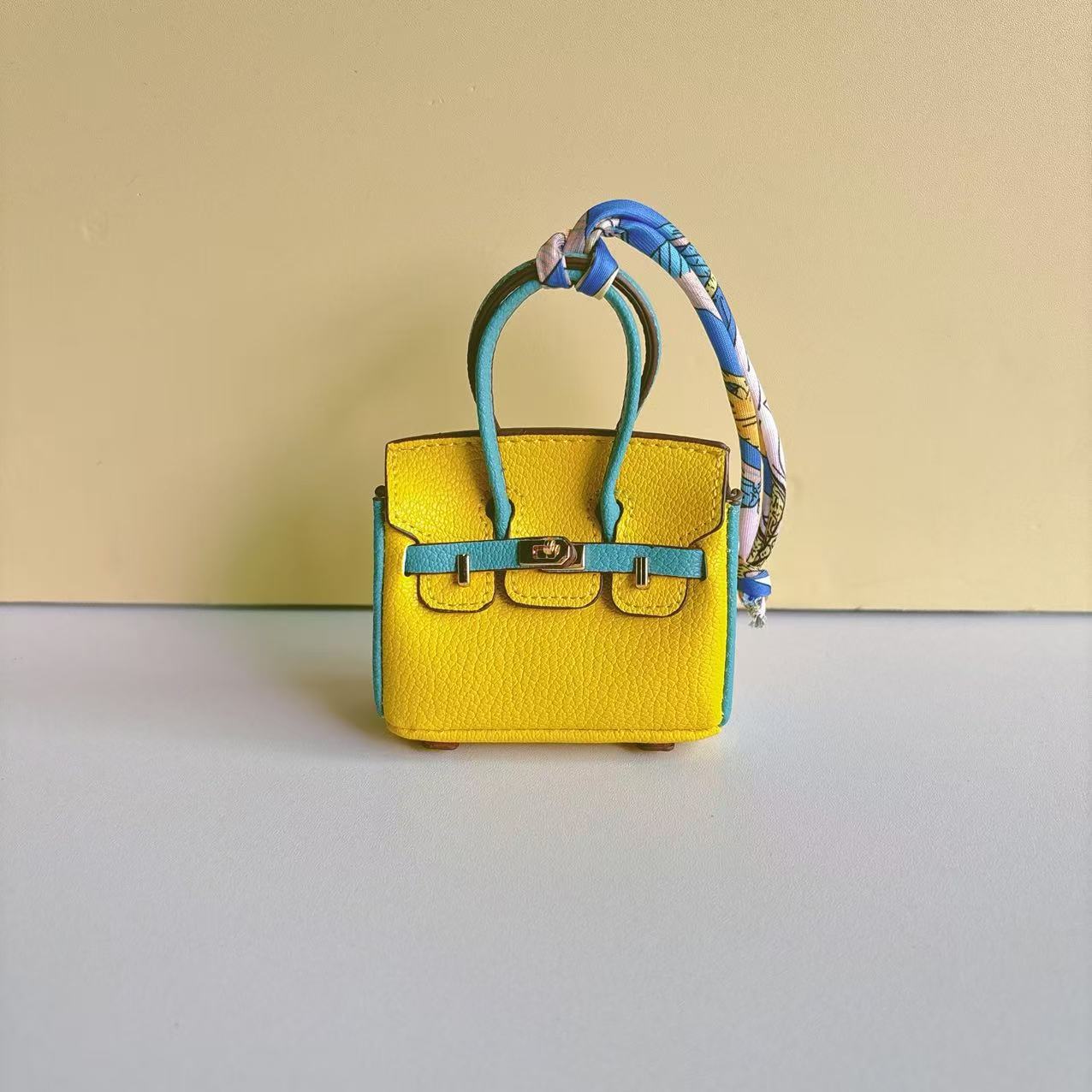 Mini_Birkin_Handbag_Charm-38-Yellow&Light Blue