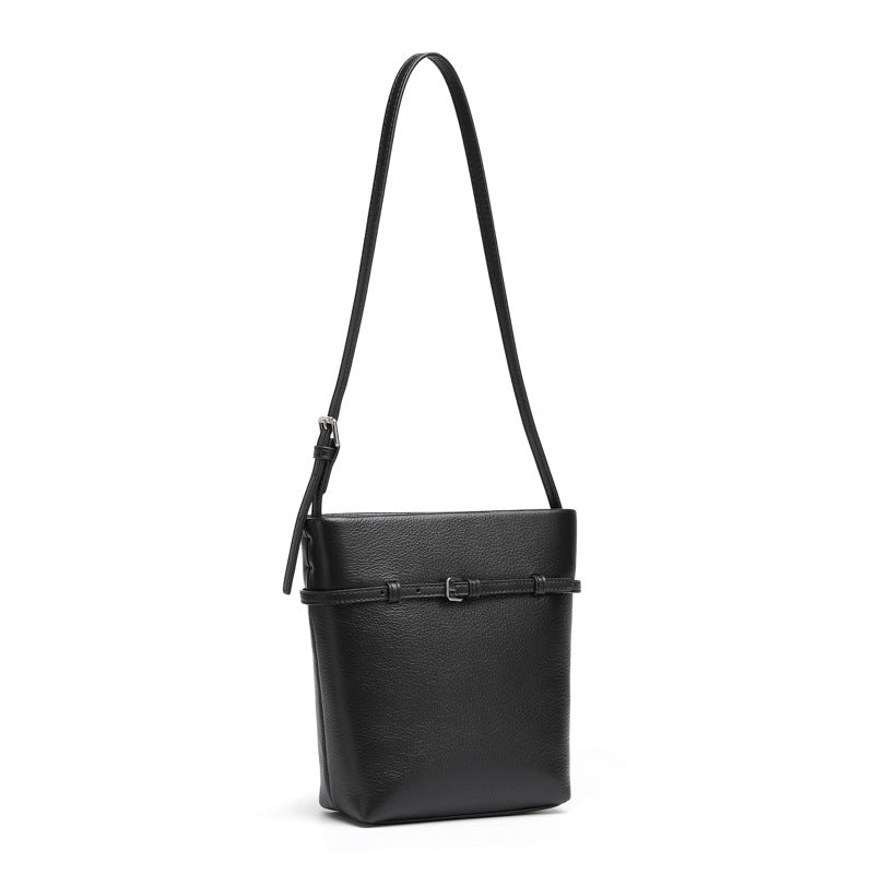 Vintage Leather Bucket Bag | Minimalist Old Money Tote