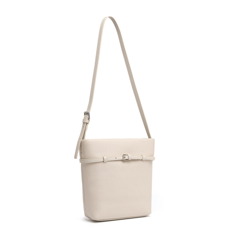 Vintage Leather Bucket Bag | Minimalist Old Money Tote