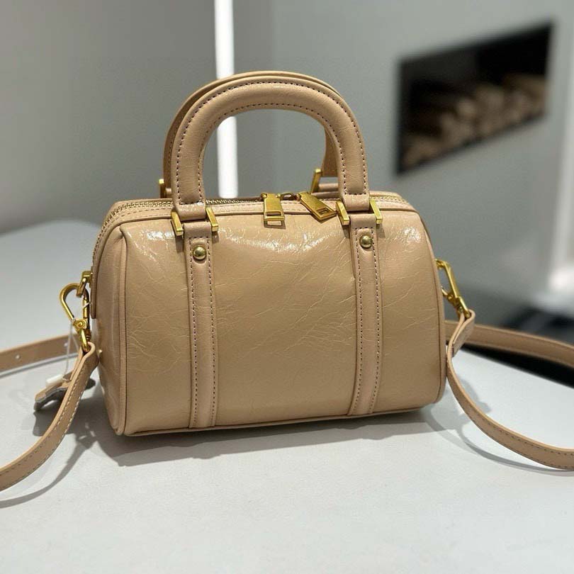 Retro Leather Boston Barrel Bag | Compact & Chic
