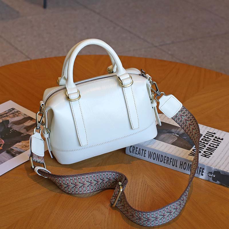 Vegetable-tanned Leather Boston Bag | Cowhide Crossbody Handbag